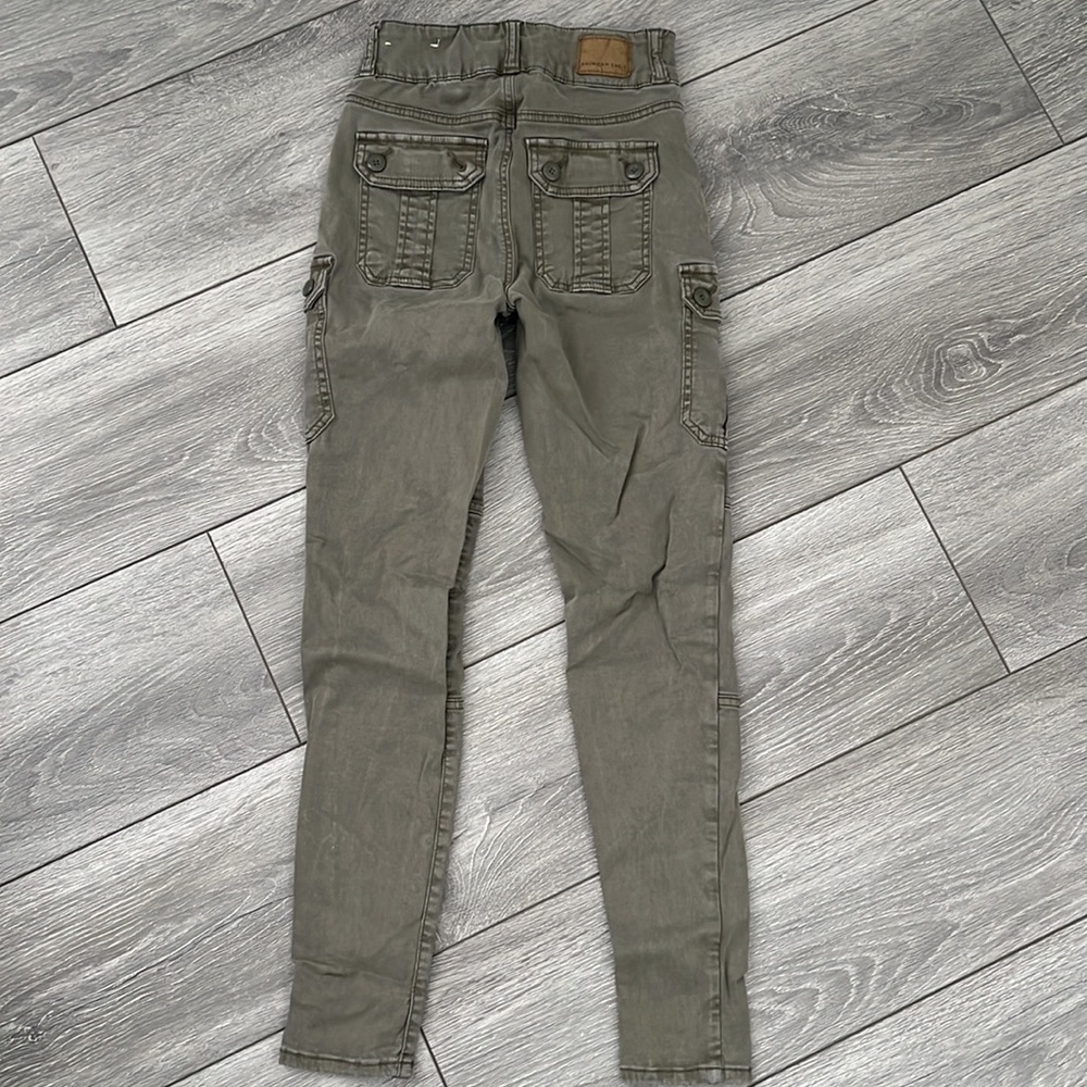 Green multi-pocket jeans! - Picture 2 of 3